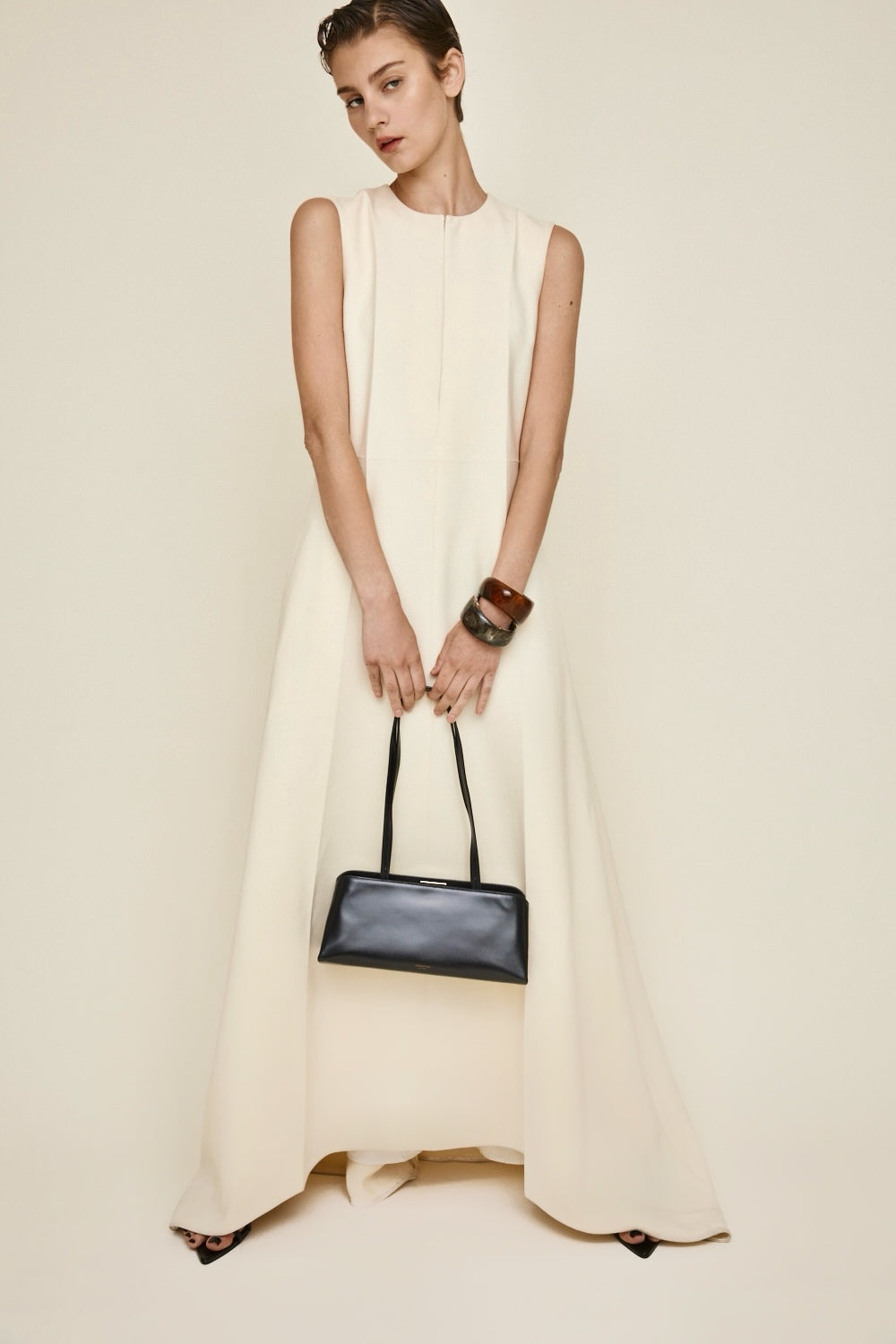 Gold Noir Éclair Bag (Pre-Order Only)