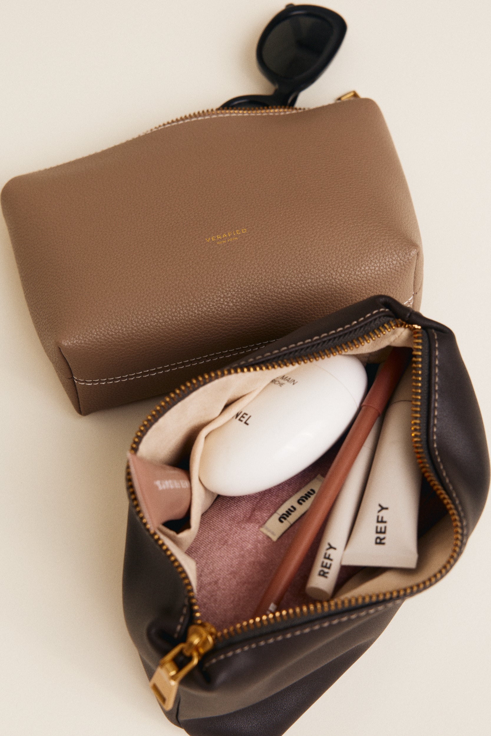Etoupe Leather Makeup Pouch