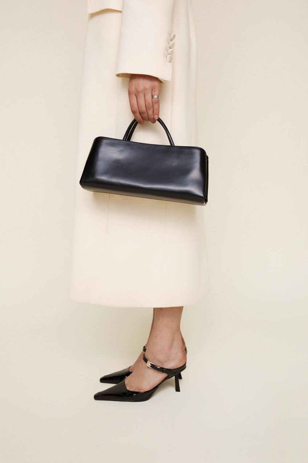 Silver Noir Éclair Bag (Pre-Order Only)