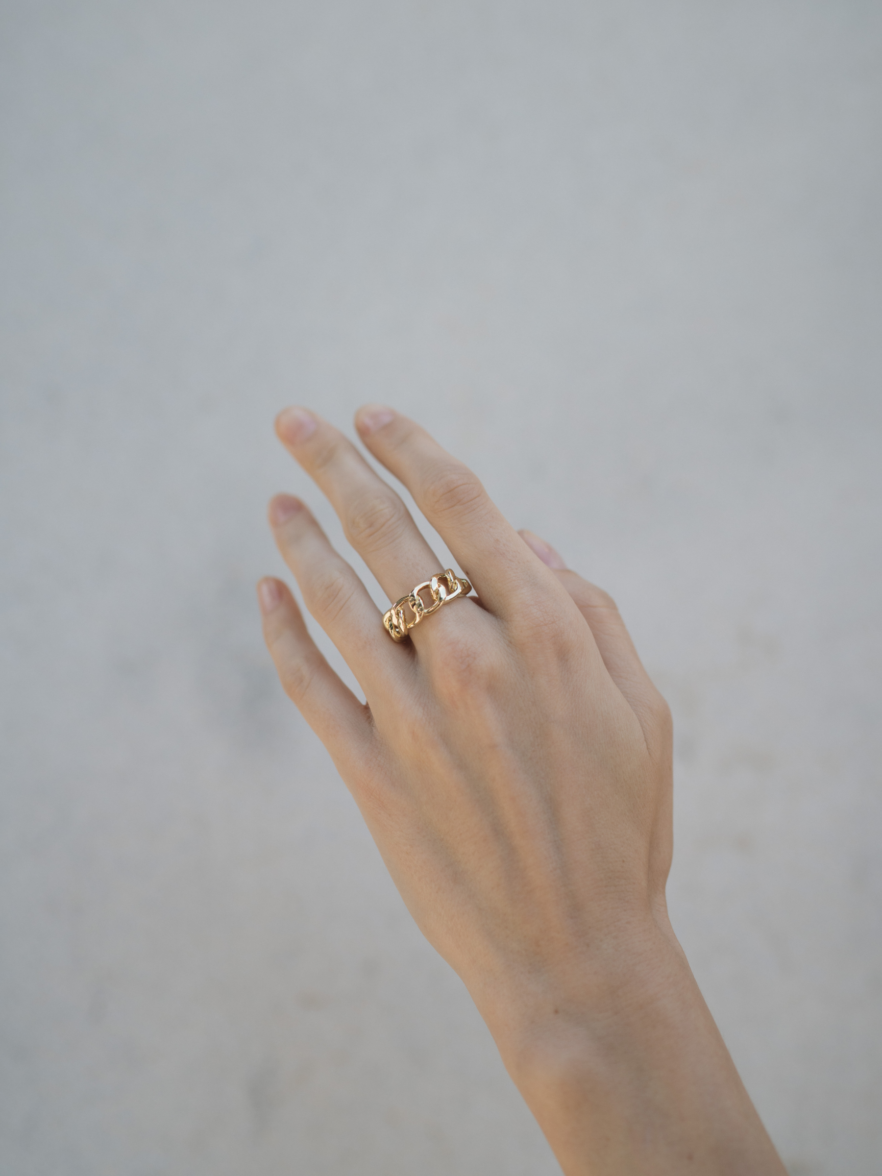 Lilie Chain Ring