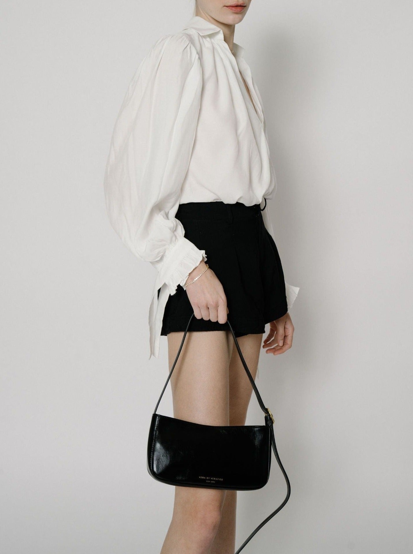 Black Shoulder Bag_VERAFIED